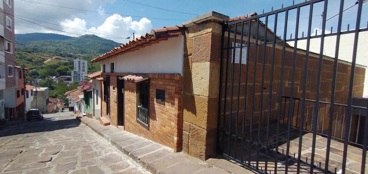 Santander Aleman Hostel سان جيل المظهر الخارجي الصورة