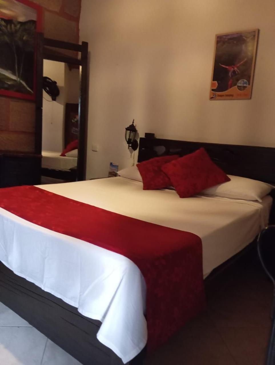 Santander Aleman Hostel سان جيل المظهر الخارجي الصورة